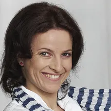 Seriál Ulice: Petra Jungmanová jako Marta Seidlová