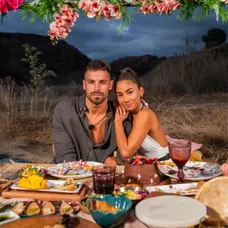 Love Island – Venis a Adam na rande v poušti