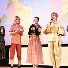 debata po promítání seriálu Sex O'Clock