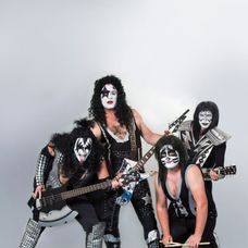Tvoje tvář má známý hlas - Miroslav Etzler jako rocková hvězda kapely KISS! - 5