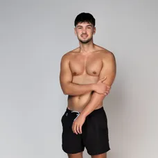 Love Island - Čurgi