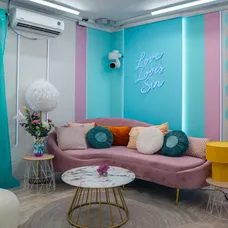 Love Island - gauč