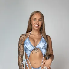 Love Island - Dominika