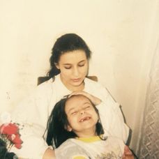 Monika Bagárová - vlasy jako malá