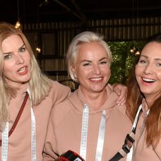 Nikol Leitgeb Štíbrová, Martina Pártlová a Veronika Arichteva, 3. 10. 2021