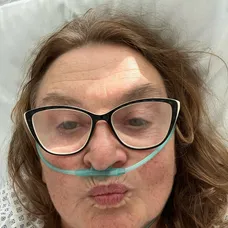 Eva Holubová posílá fotky z nemocnice (4)