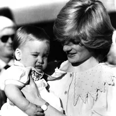 Princezna Diana s princem Williamem, 1983
