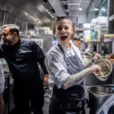 Sierra dodává, že je to pro ni velká příležitost: „Na práci u Radka je nejlepší to, že je to splněný sen.“
