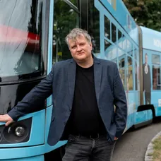 Tomáš Jeřábek si zahrál tramvajáka