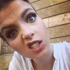 Grimasy herečky Simony Lewandowské coby Emy z Ordinace - 7