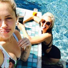 Miley Cyrus - 3