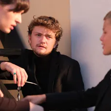 Muži v letu, Ema Businská, Prokop Zach