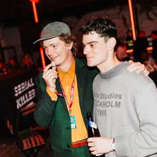 Petr Uhlík a Josef Trojan na premiéře Rekord(wo)man