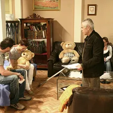 Herci Petr Vágner, Ivana Jirešová s režisérem Morisem Issou