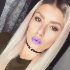 Laura Wengova - Dlouhé vlasy - 2