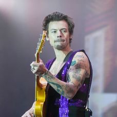 Harry Styles 17