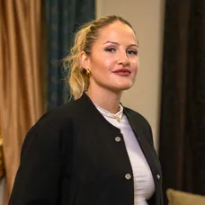 Bachelor - Linda