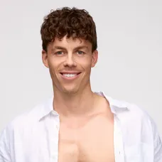 Love Island - Jakub (cropped)