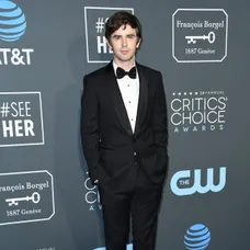 Freddie Highmore z filmu Karlík a továrna na čokoládu - 16