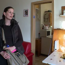Výměna manželek: Kočičí výkaly a totální špína! - 12