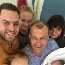 Petr Rychlý s rodinou a vnukem - 3