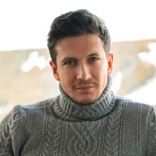Bachelor- Jan