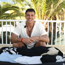 Love Island - Nicolas