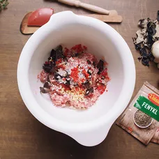 MasterChef recepty: Vítězný recept červeného týmu - Bo La Lot – masové závitky v betelovém listě s rybí omáčkou - 2