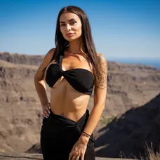 Lucia Love Island