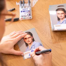 Ateliéry Ordinace: Hana Kusnjerová se podepisuje fanouškům