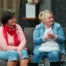 O 10 let mladší - Magdalena a Hanka - fotky - 1