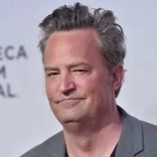 Matthew Perry (cropped)