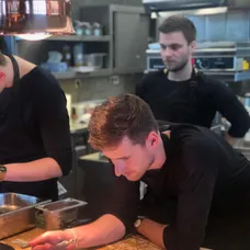 MasterChef: Oliver Pape v Entrée - 6