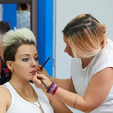 Tvoje tvář: Anna Slováčková jako kontroverzní Miley Cyrus - 5