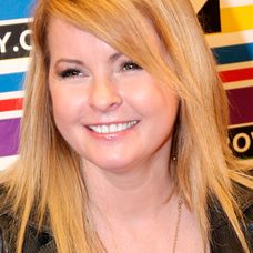 Iveta Bartošová - 23