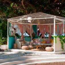 Love Island - vila (15)