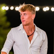 Love Island - David