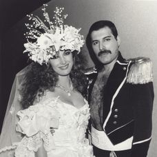 Freddie Mercury (2)