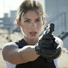 Katja Woywood - 9