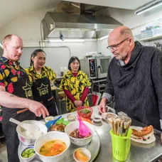 Pohlreichův souboj restaurací - Nha hai hahn 2023 7