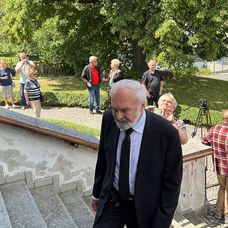 Poslední rozloučení s Josefem Abrhámem v kostele sv. Anežky na Spořilově (7)