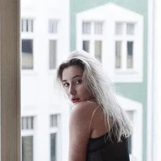 Viktoriya Michshenko - vlasové kreace - 5