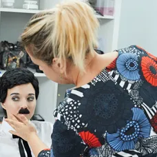Tvoje tvář má známý hlas: Berenika Kohoutová jako Charlie Chaplin - 4