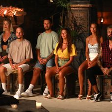 Survivor - porota 6