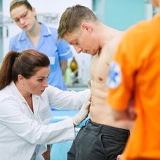 Ordinace: Marek do půl těla! - 2