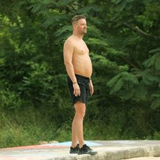 Survivor - Švanci (2)