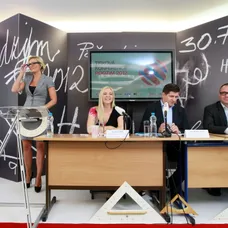 Tisková konference k podzimnímu programového schématu skupiny Nova - 7