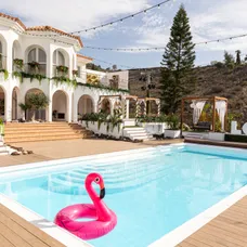 Love Island Vila (4)