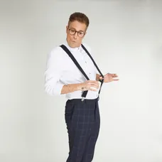 Tvoje tvář má známý hlas, Robert Urban