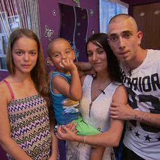 Výměna manželek: Deset dní na chatě plné mastnoty a prachu! - 5